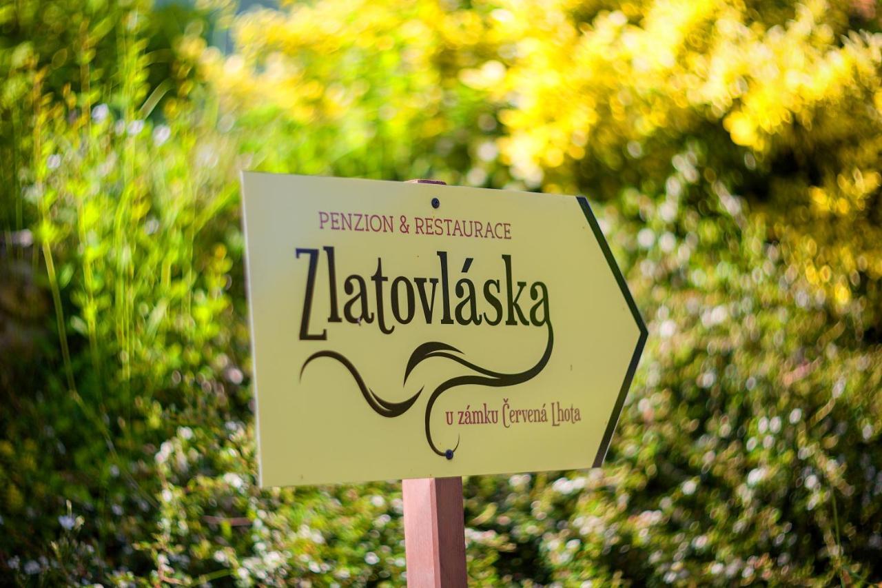 Penzion A Restaurace Zlatovlaska U Zamku Cervena Lhota Jizna Zewnętrze zdjęcie